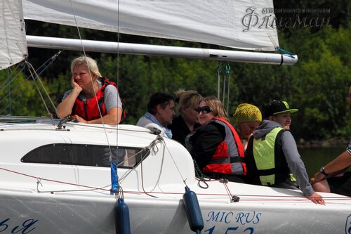 Фоторепортаж с парусной практики флотилии Флагман, прошедшей в июне 2017 года.